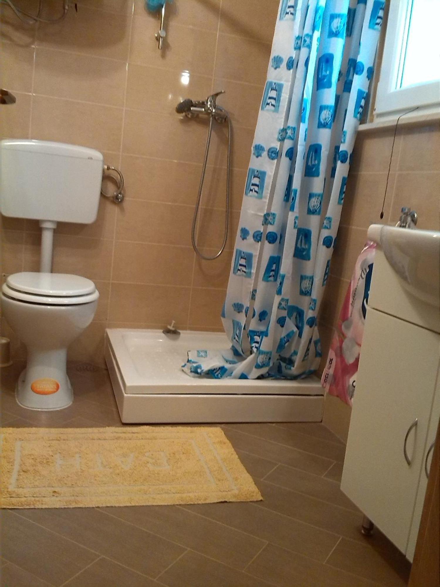 Apartments Batarilo Горни-Карин Номер фото