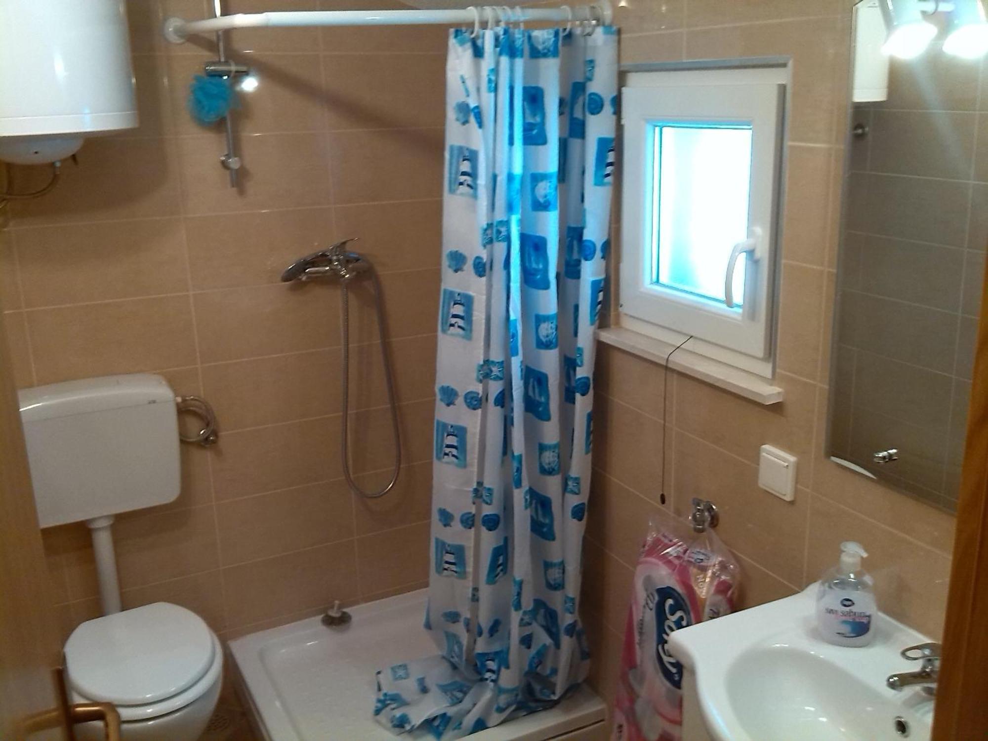 Apartments Batarilo Горни-Карин Номер фото